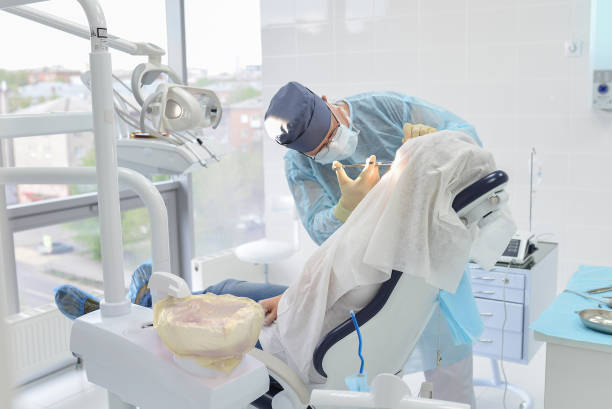 Best Emergency Tooth Extraction  in Cypress Lake, FL